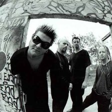 Ringtone Drowning Pool - Children of the Gun free download