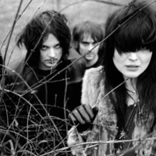 Ringtone The Dead Weather - 60 Feet Tall free download