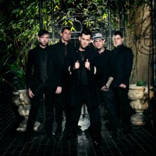 Ringtone Good Charlotte - Stray Dogs free download