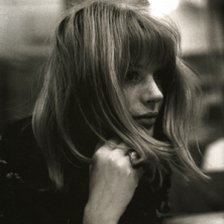 Ringtone Marianne Faithfull - Late Victorian Holocaust free download